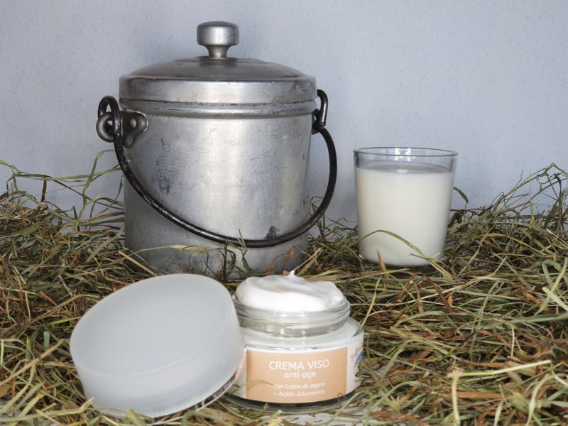 Crema viso Anti Age, con Acido Ialuronico - immagine 3